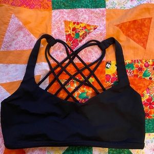 Lululemon Free to Be Bra Wild